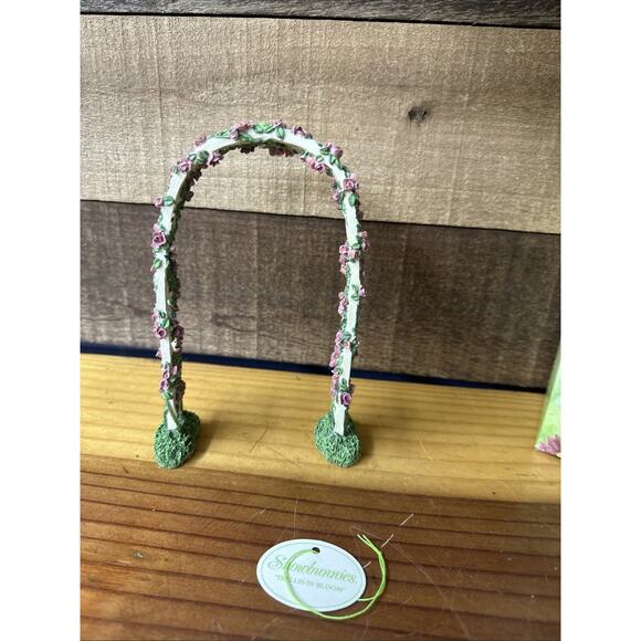 Vintage 1999 Dept 56 Snowbunnies Spring Trellis In Bloom In Box - Picture 4 of 5